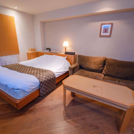 Eight Prince Hotel -Adult Only- Tokorozawa Esterno foto